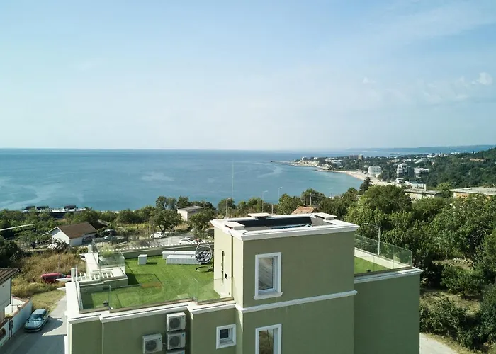 Sea Lounge Апартаменты *