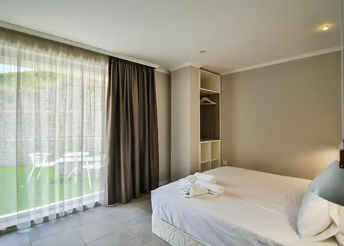 Sea Lounge Апартаменты *