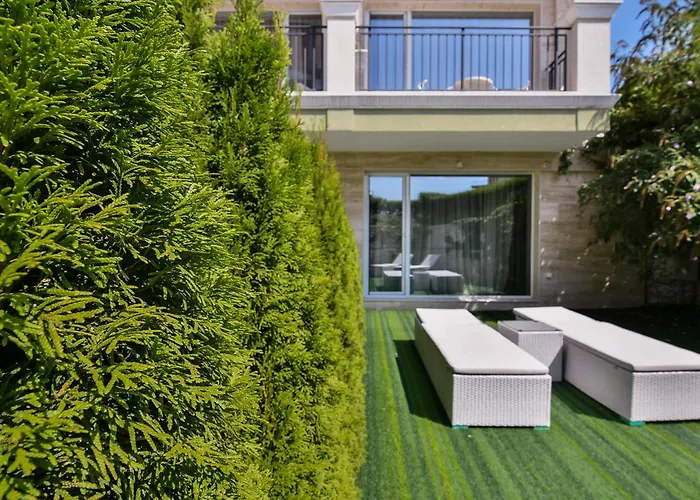 Sea Lounge * Варна