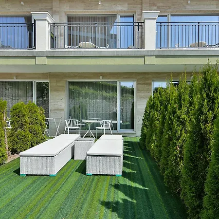 Apartment Sea Lounge Warna